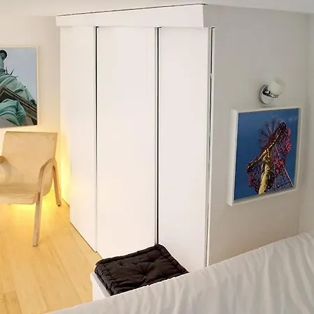 Atelier D'artiste / Artist Loft / 35m2 * Paris