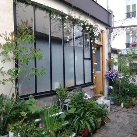 Atelier D'artiste / Artist Loft / 35m2 * Paris